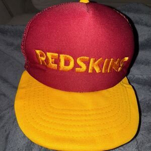 Vintage Washington Redskins Embroidered Trucker Hat Snapback Cap Gold NFL Retro